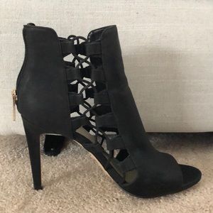 Black BCBG 4” leather stilettos